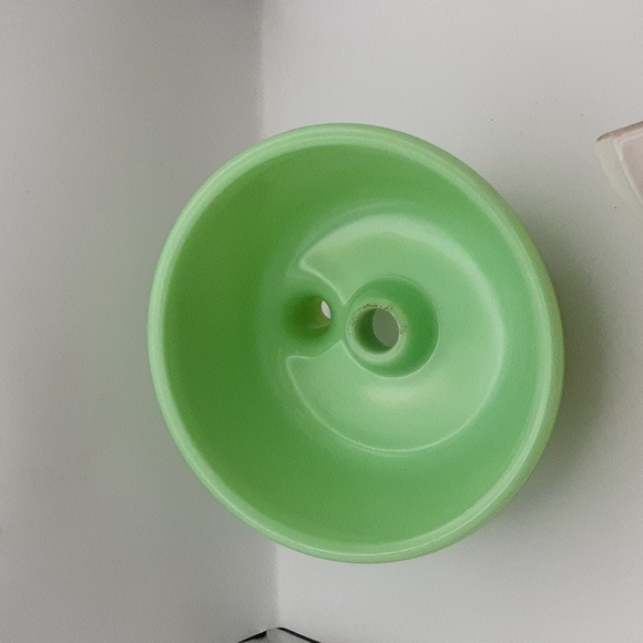 Vintage Jadite Mixer/Juicer Attachment for old Electric mixers - Picture 8 of 10